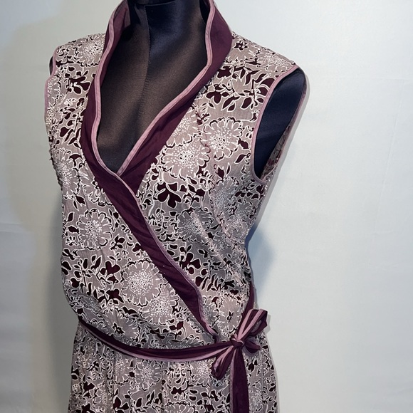 LUX Purple Patterned Wrap Side Tie Dress! - Picture 2 of 3